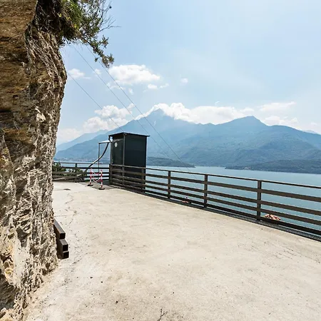 Apartment Wonderful Flat With Swimming Pool Lift And Garden Gravedona